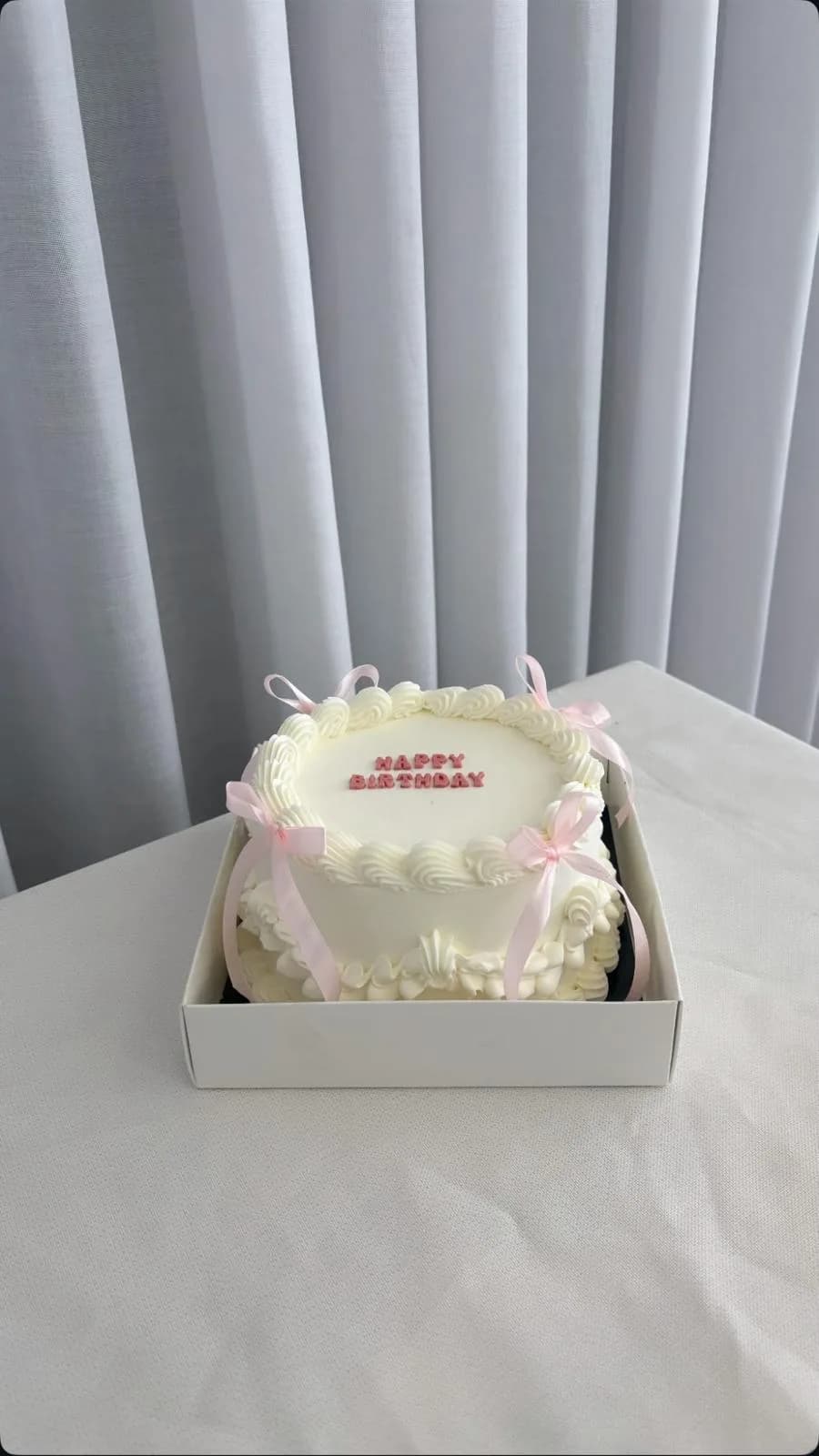 עוגה עגולה 18 נמוכה — דוגמה לעיצוב